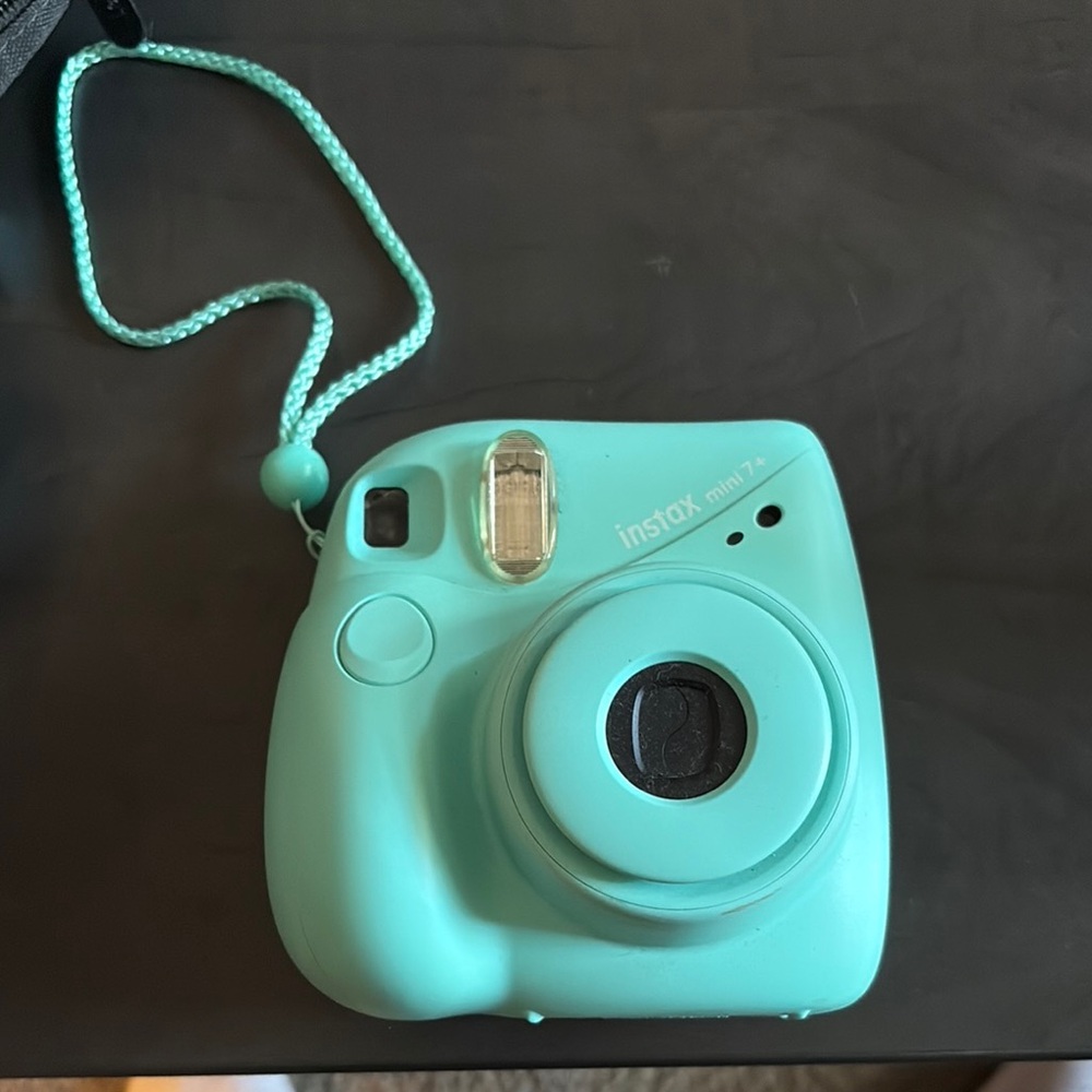Instax Mini 7 + Instant Camera - Mint Green